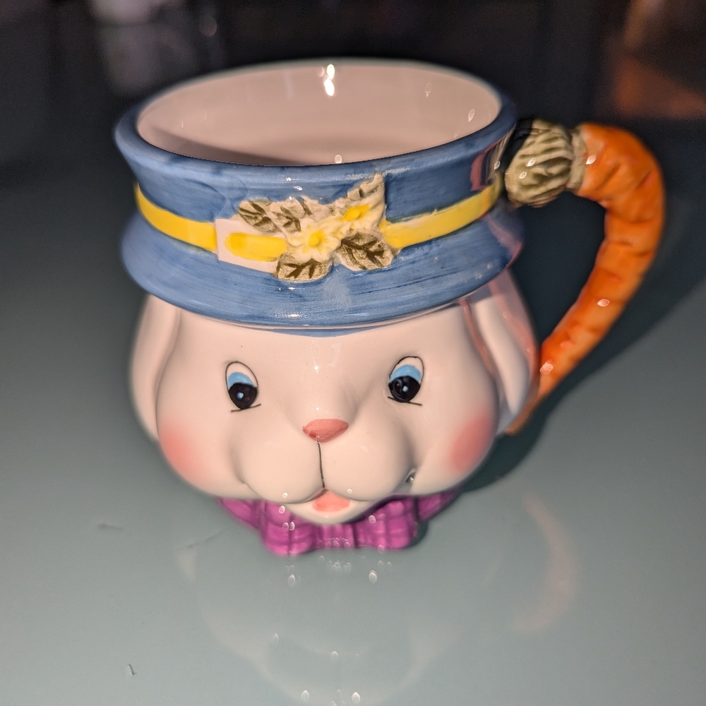 Easter Bunny Rabbit Ceramic Collectible Holiday 3D 16oz Mug - Stamped SBI